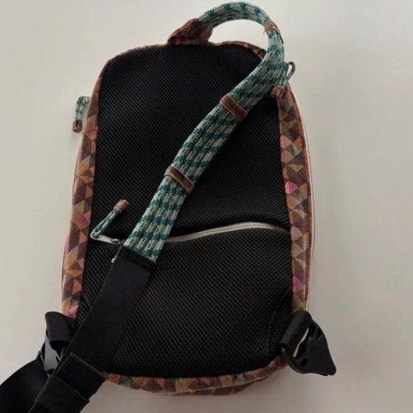 Kavu Switch Slinger Rope Pack Rucksack - Picture 4 of 6